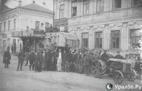 
&laquo;Кустари вызывают на соревнование артель инвалидов!&raquo; Как жители Орска отреагировали на выявление инженеров-вредителей		