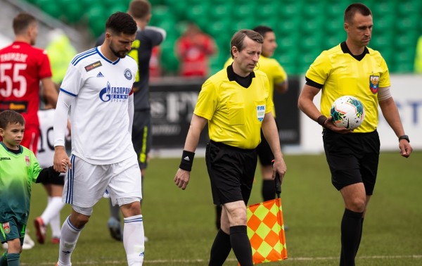 Нужна только победа: ФК "Оренбург" принимает "Ростов" Нужна только победа: ФК "Оренбург" принимает "Ростов"