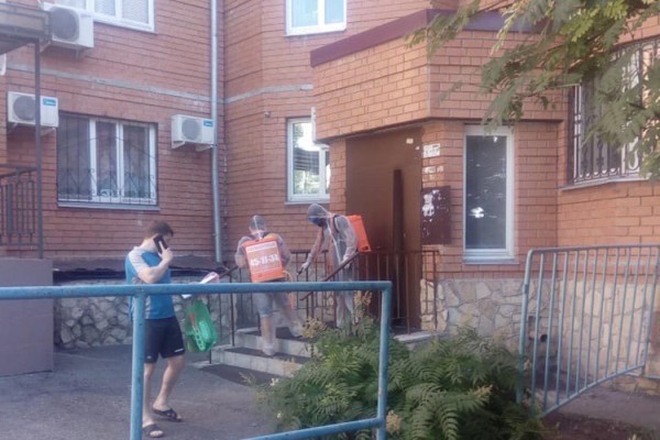 В Оренбурге на карантин закрыт подъезд дома по улице Комсомольской