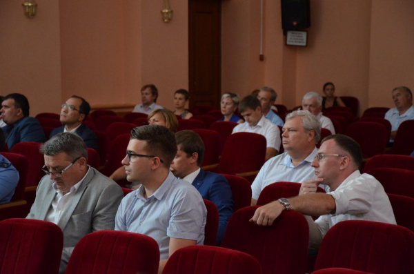 Оренбургские чиновники снова отправились в лес