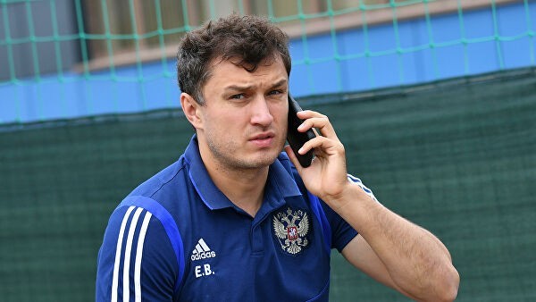 Безуглов: в настоящее время изолированы все игроки и тренеры "Оренбурга"