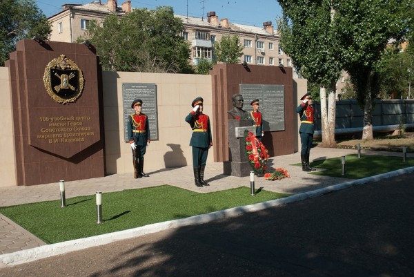 Ольга Березнева поздравила Оренбургский учебный центр войск ПВО с 55-летним юбилеем