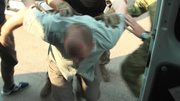 В Сакмарском районе Оренбуржья полицейского задержали за взятку в особо крупном размере