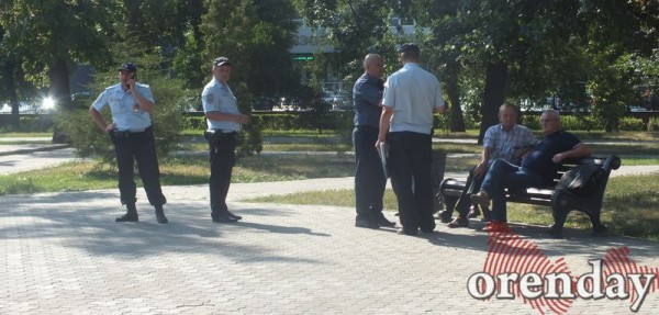 Оренбуржец вышел на одиночный пикет: что его не устраивает