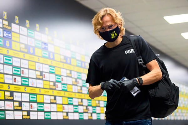 "Роспотребнадзор-Лига": "Оренбург" сыграл вничью с "Ростовом" "Роспотребнадзор-Лига": "Оренбург" сыграл вничью с "Ростовом"