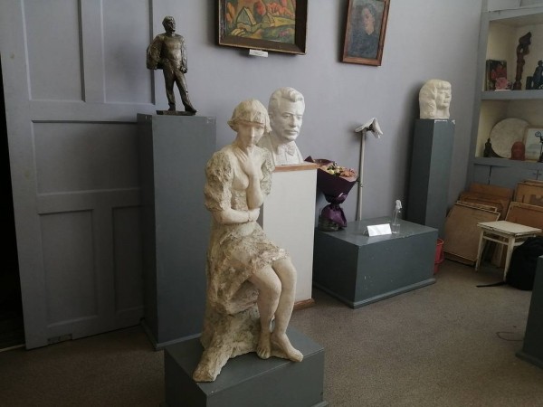 Дом-мастерская Петиных будет передан в дар Оренбургскому музею ИЗО Дом-мастерская Петиных будет передан в дар Оренбургскому музею ИЗО