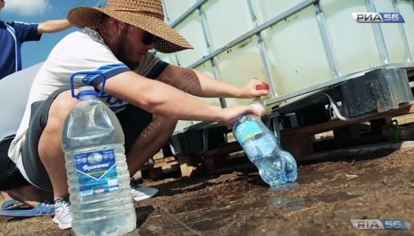 Под открытым небом: около двух тысяч мигрантов приехали в окрестности Бузулука