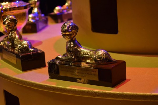 Кому достались золотые львы. В Оренбурге завершился кинофестиваль &laquo;Восток-Запад&raquo;