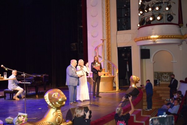 Кому достались золотые львы. В Оренбурге завершился кинофестиваль &laquo;Восток-Запад&raquo;