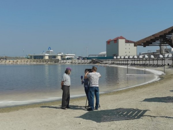 &laquo;Космические&raquo; процедуры для Федора Конюхова: легендарный путешественник отдохнул на солёных озерах