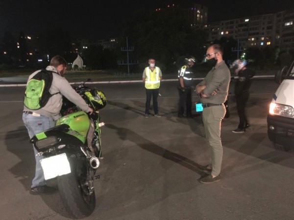 Автоинспекторы проверили уровень шуба от мотоциклистов на улицах Оренбурга