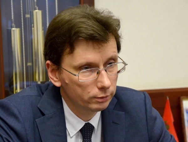 Обращение к школьникам, учителям и родителям министра образования Оренбуржья Алексея Пахомова