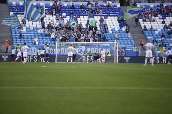 «Оренбург» победил «Крылья Советов» в Самаре «Оренбург» победил «Крылья Советов» в Самаре