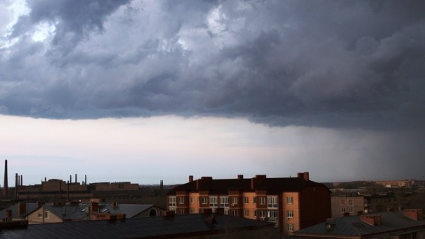 Дожди, грозы и небольшое похолодание: какой будет погода в Оренбуржье в эти выходные