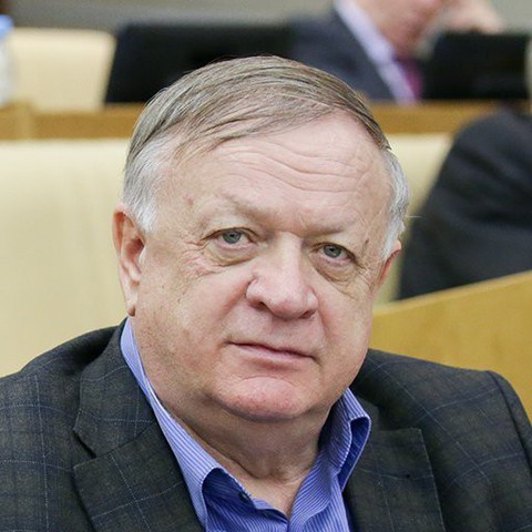 Как живет народ знаем, а как - депутаты Госдумы РФ от Оренбуржья?