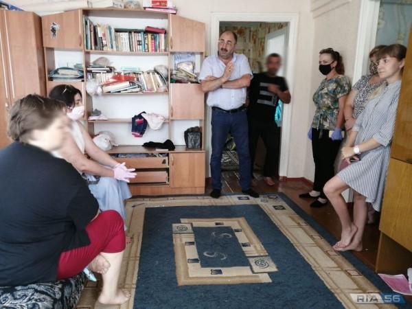 Медногорские драмы: детей делили и родителей мирили