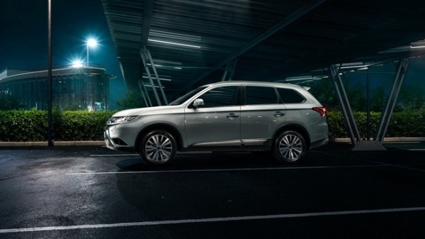 Администрация Асекеевского района за счет бюджетных средств купила Mitsubishi Outlander