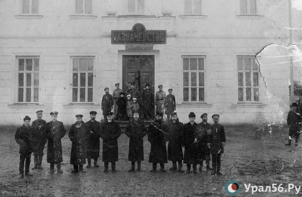 
Орские яблоки, за которые император отдал золотые часы: история легендарного Перовского сада		