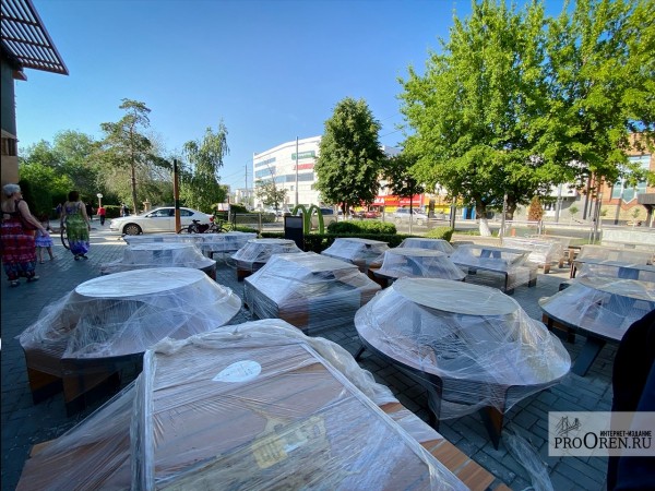 Кафе и ресторанам в Оренбургской области разрешили работать