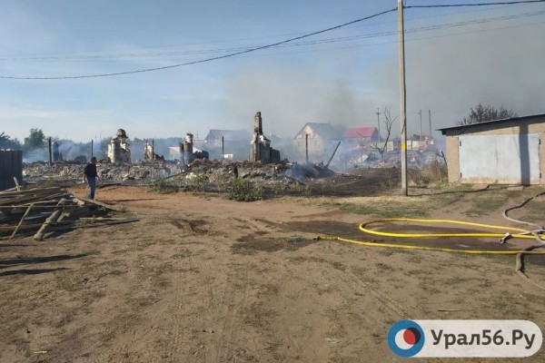 Спровоцировать серьезный пожар в Бузулукском районе могли школьники
Спровоцировать серьезный пожар в Бузулукском районе могли школьники