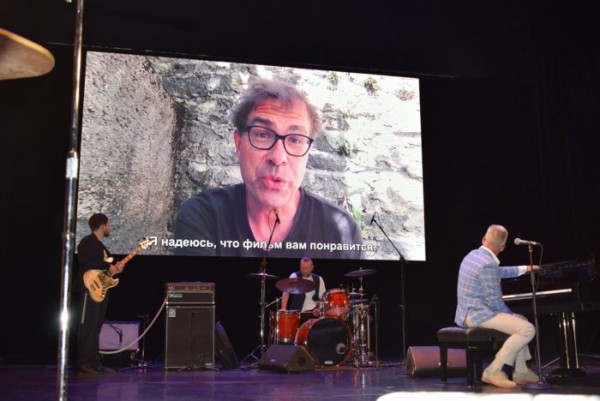 Кому достались золотые львы. В Оренбурге завершился кинофестиваль &laquo;Восток-Запад&raquo;