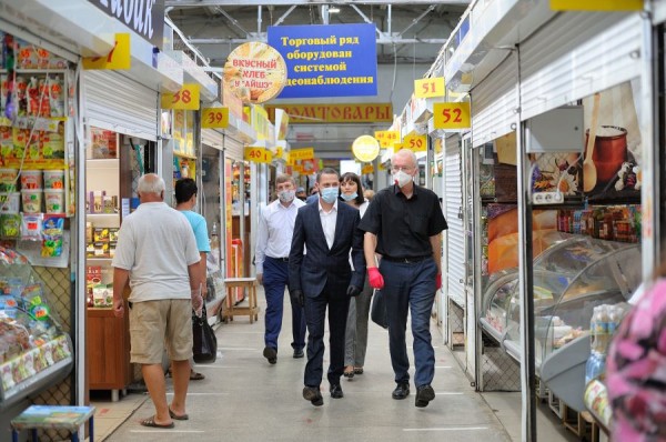 Зампредседателя фракции "СПРАВЕДЛИВАЯ РОССИЯ" Олег Шеин встретился с оренбуржцами