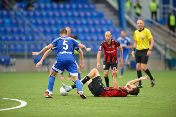 Триллер в Ростошах: "Оренбург" упустил победу над ивановским "Текстильщиком"