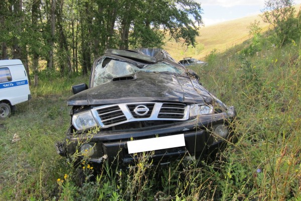 В Кувандыке в ДТП погиб пассажир "Ниссана" (18+)