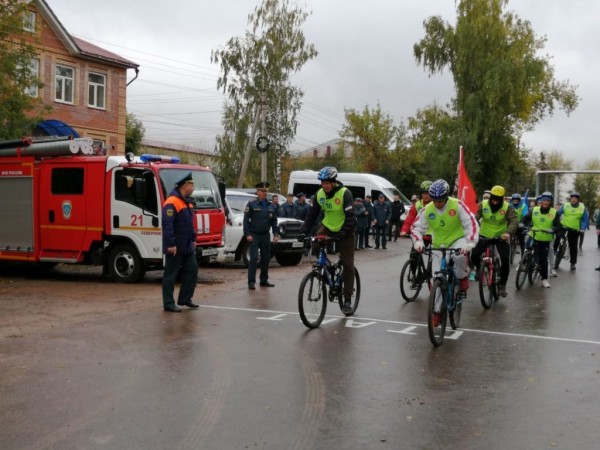 Оренбургские пожарные приняли участие в велопробеге в честь  75-летия Победы
