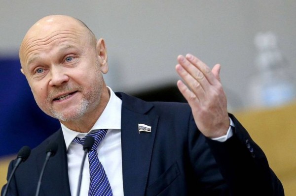 Сергей Катасонов заступился за курильщиков