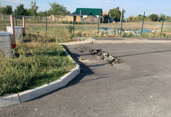 Прокуратура: Домбаровская школа возводилась без разрешения на строительство и без проектной документации
Прокуратура: Домбаровская школа возводилась без разрешения на строительство и без проектной документации