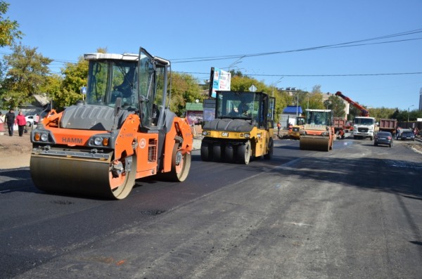 В центре Оренбурга продолжается капитальный ремонт нескольких улиц в рамках нацпроекта &laquo;Безопасные и качественные автомобильные дороги&raquo;