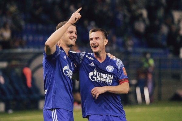 ФК "Оренбург" закрепился на первом месте в турнирной таблице ФНЛ