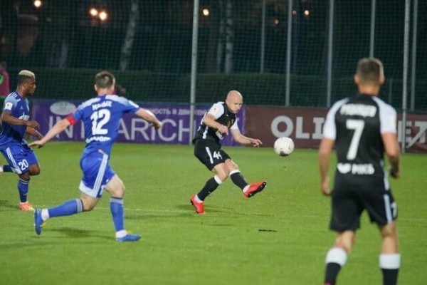 "Оренбург" добился волевой победы над "Торпедо"