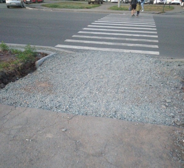 Оренбуржцы недовольны недоделками на Салмышской