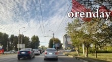 В час пик пробки на проспекте Победы в Оренбурге становятся все больше