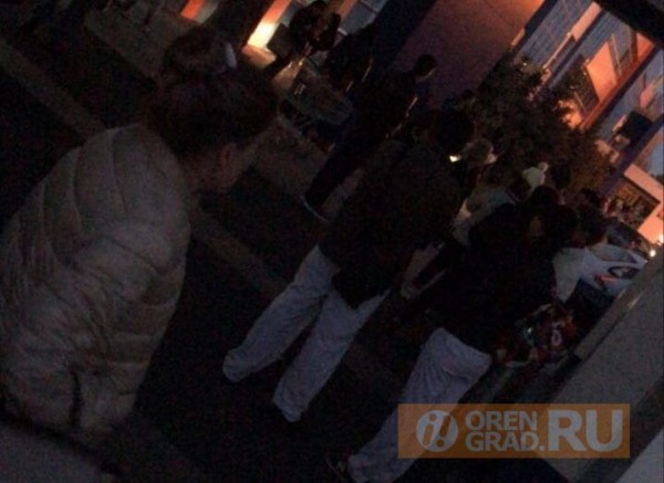 В Оренбурге эвакуировали мегамолл &laquo;Армада&raquo;