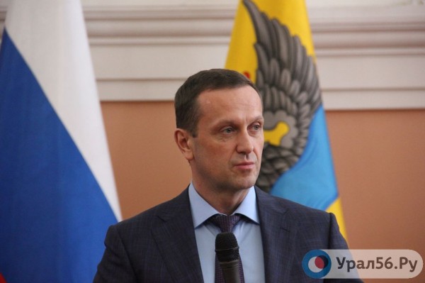 
&laquo;Я к мечтателям точно не отношусь&raquo;: Мэр Оренбурга Владимир Ильиных рассказал, зачем приехал в город		