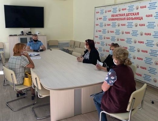 Оренбургские медики остались недовольны доплатой за работу с ковидными пациентами Оренбургские медики остались недовольны доплатой за работу с ковидными пациентами