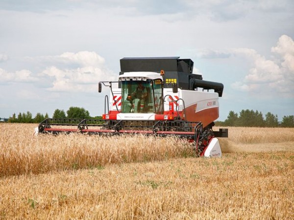 Оренбургские аграрии смогут закупать технику от &laquo;Ростсельмаша&raquo; со скидкой