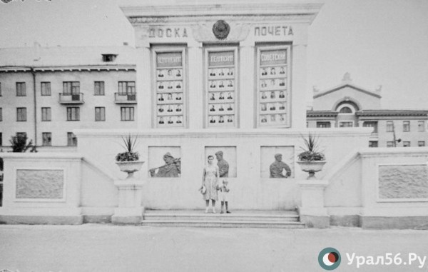 
&laquo;В целях недопущения порчи дорог конским транспортом&raquo;: как власти Орска запретили разбивать асфальт подковами		