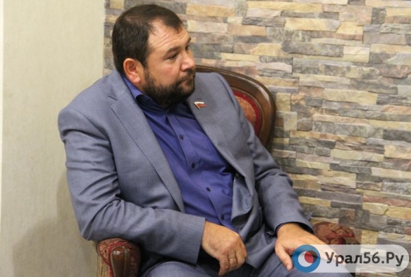 
Депутат Виталий Омельченко: &laquo;Даже в боксе есть правила, а в горсовете их как таковых не существует!&raquo;		