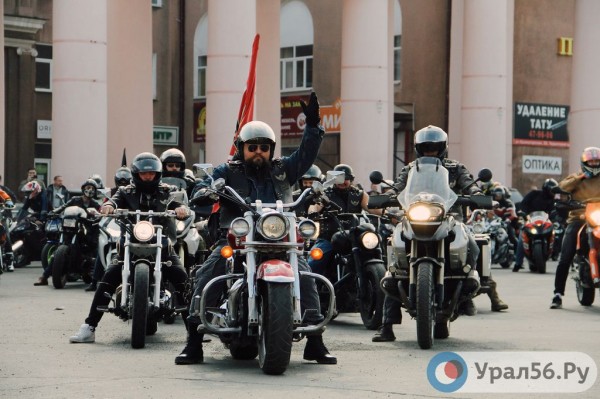 
Байкеры Орска закрыли сезон мотопробегом		