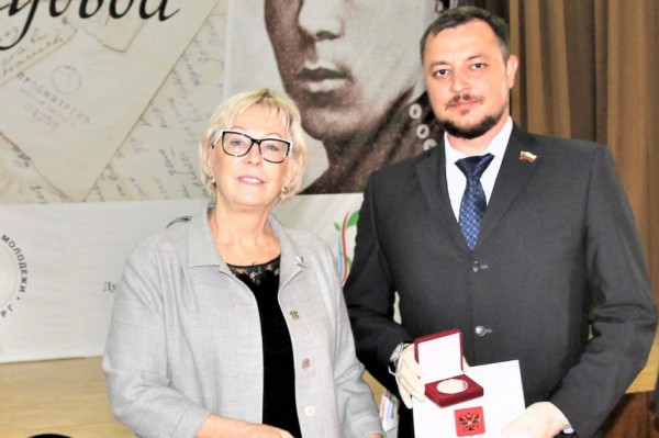 Депутат городского Совета награждён медалью &laquo;Мы Вместе&raquo; от Президента России Владимира Путина