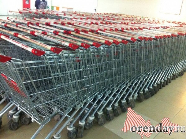 В Оренбурге торговый комплекс закрыли из-за нарушения профилактики антикоронавирусных мер В Оренбурге торговый комплекс закрыли из-за нарушения профилактики антикоронавирусных мер