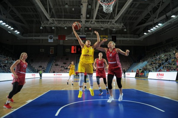 Спортафиша: &laquo;Надежда&raquo; сыграет дома, &laquo;Нефтяник&raquo; сразится с лучшим клубом страны