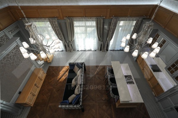 
В Оренбурге продается коттедж за 53 млн руб, в котором убили  директора оренбургского филиала &laquo;Газпромтранса&raquo;, его жену и водителя		