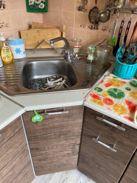 Выбило окна: в одной из квартир Оренбурга взорвался самогонный аппарат