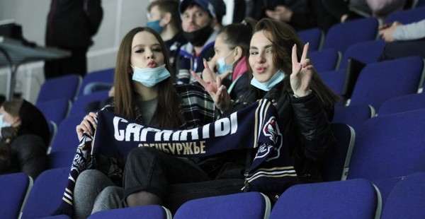 Наши болельщики Наши болельщики