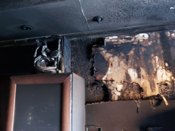 В Оренбурге на пожаре погиб ребенок (18+) В Оренбурге на пожаре погиб ребенок (18+)